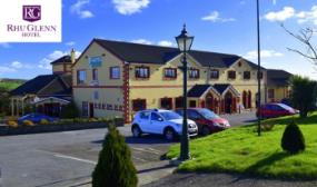 1, 2 or 3 Night B&B Stay for 2, Tea/Coffee, Dinner & Greenway Option, & More at the Rhu Glenn Hotel