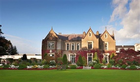 Luxurious 4* escape surrounded by acres of beautiful parkland