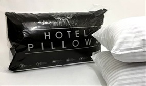 4 or 8 Hotel Quality Stripe Bed Pillows
