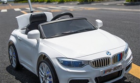 12V BMW M240i Style Electric Car : Ages 3-8 years