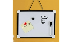 Family Planner - A4 Whiteboard With Handy Magnets & Marker