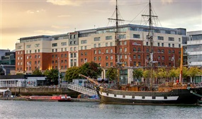 4* contemporary riverside stay in the heart of Dublin City
