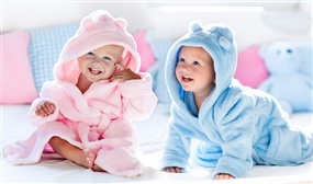 Personalized Baby Bath Robe (4 sizes available) with Free Wrapping Paper and Gift Card