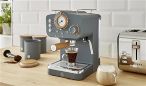 Swan Retro-Style Espresso Coffee Machine 