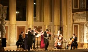 London Concertante Vivaldi’s Four Seasons by Candlelight Sat 27th April in St Patrick's Cathedral