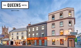 B&B, Main Course with Tea/Coffee and a Late Check-out at Queens Hotel, Ennis, Co Clare
