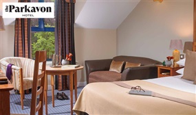 1 or 2 Night B&B for 2 including Dining Credit & Late Checkout at the Parkavon Hotel Killarney