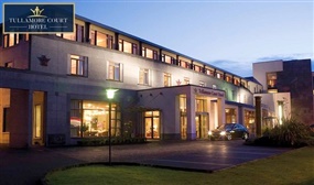 1 or 2 Night B&B with Dining Credit, Prosecco & More at the Stunning Tullamore Court Hotel