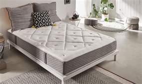 Platinum Classic Viscoelastic Gel Mattress in 4 Sizes 