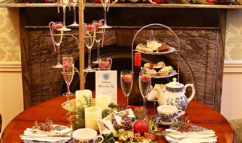 Festive Afternoon Tea for 2 People with a Bottle of Prosecco Option