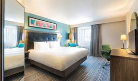 Stylish hotel stay in the heart of Belfast city