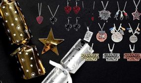 Stranger Things Inspired Jewellery Christmas Crackers 6 Pack - A Great Gift for any Netflix fan