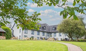 Friendly 4* haven by the tranquil shores of Lough Derg with Spa Credit, Thermal Suite Access & more