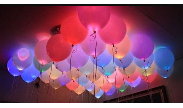 Pack of LED Balloons - Fun for the Kids - Save up to 75% | Pigsback.com