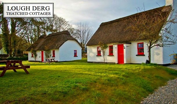 Summer Stay for 2,3 or 5 Nights at the Lough Derg Self-Catering Cottages for up to 6 People including 15% off all activities at Aqua Splash Activity Centre and 15% discount with The Thatched Cottages Watersports