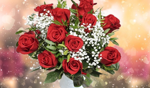 €39.00 for a Valentines Bouquet of 12 Luxury Red Roses - Delivered Nationwide