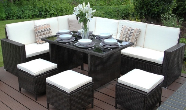 FLASH SALE: €549.99 for a Jardi 9 Seater Rattan Corner Dining Set with Raincover - 3 Colours