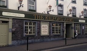 Medieval Kilkenny City escape near landmark sites with a Main Course & more