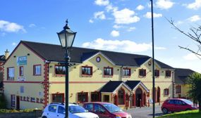 B&B stay in the sunny southeast near Waterford City with 2-Course option, Late Checkout & more