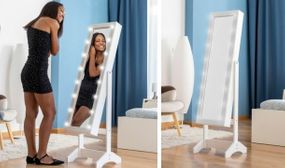 LED Mirror Jewellery Stand